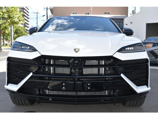 ウルス  SE