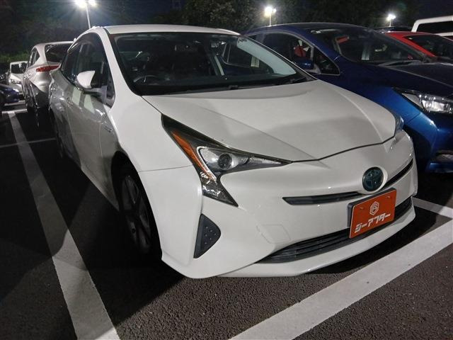 プリウス 1.8 S ツーリングセレクション E-Four 4WD 禁煙車 黒革シート 純正ナビ フ...
