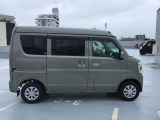 ご遠方のお客様には専門業者を介した陸送納車サービスがございます【※有料】。 お住まい・お届けご希望ご希望の地域をご連絡頂ければ輸送費用のお見積りと輸送期間の目安をご案内させていただきます。