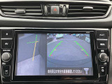 死角になりやすい左側のみを映し出すことも可能です