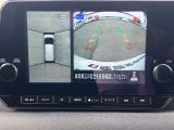 空の上から見下ろすような視点で駐車できる「インテリジェント・アラウンドビューモニター」!移動物を感知出来るMOD搭載!