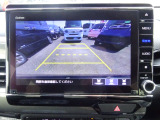 ギヤをRに入れるとナビの画面に後ろの映像が映るリヤカメラ付!後退時の安全確認やコンディションの悪い視界でもカラーバックモニターがドライバーをサポート☆☆☆