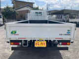 外装メッキ架装から内装の電装品・荷台の架装まで様々な要望を承っております☆