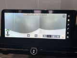前後左右4つのカメラで、上から見たような映像をお届け、駐車時も安心、アラウンドビューモニター付(肉眼では確認し辛い左前の映像に切り替えることも可能です)。