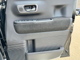 お車をお探しのお客様、ご購入までの流れや疑問点など一つ一つ丁寧にご説明させていただきます。 お客様にご納得頂ける一台を一緒にお探しいたしますので、当店へ是非どうぞ!