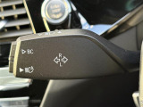 【オートライト(AUTO)】外の明るさをシステムが感知して、自動でヘッドライトが点灯します。ヘッドライトをつけ忘れを防ぐ便利機能です。