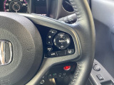 Hondaセンシングの機能のひとつ、アダプティブクルーズコントロール付!アクセルから足を離しても設定したスピードと前車との車間を保ち走行してくれます!車線維持もアシスト☆高速道路で疲労軽減ですね☆