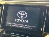 【純正9型ナビ】人気の純正ナビを装備しております。ナビの使いやすさはもちろん、オーディオ機能も充実!キャンプや旅行はもちろん、通勤や買い物など普段のドライブも楽しくなるはず♪