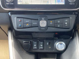 オートエアコンで車内快適!シートヒーターも装備!寒い日でも暖かく快適なドライブを!