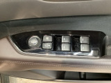 ドアスイッチもシンプルで、使いやすさを考え設計されています。