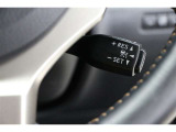 高速道路を頻繁に利用する方におすすめのレーダークルーズコントロール。前を走っている車との適切な距離を保って走行してくれます。長距離運転の疲労感も違いますよ。適度な休憩も忘れずに★