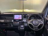 N-VAN +スタイル ファン 4WD 