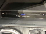DVDデッキがオプションにてついています!