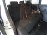 ゆとりある広々とした車内空間は、ドライブを始め買い物やレジャーなど、幅広く活躍します。一人でもみんなとでもお出かけを楽しみましょう!