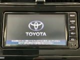 純正メモリーナビ付きです!CD再生、フルセグTV視聴、Bluetooth接続可能です!