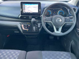 運転席周りの視界もよくハンドルも軽い取り回しなのですごく運転がしやすい車です。