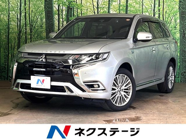アウトランダーPHEV 2.4 G 4WD