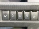 【シートヒーター】寒い日に重宝するシートヒーター!エアコンより早く温まってくれるので寒がりの人も安心ですね♪エアコンの温風は乾燥するから苦手、という方にもをおすすめです。