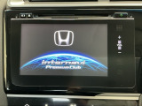 純正メモリーインターナビ付きです!CD・DVD再生、フルセグTV視聴、Bluetooth・ミュージックプレーヤー接続可能です!