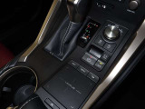電動パーキングブレーキにオートホールド機能が付いています!