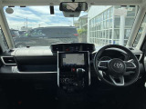 【運転席・インパネまわり】ハンドル・シート・フロアーなど隅々までプロによるクリーニング済み☆彡キレイな車内でドライブが一層快適にお楽しみいただけます!!
