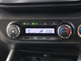 オートエアコンを装備しております!自動で調整してくれますので、車内も快適です☆