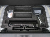 【パンク修理キット】車の軽量化や無駄を無くす為、応急タイヤパンクキットが搭載されています。