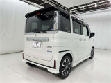 軽自動車は燃費も良くて経済的♪小さなボディで運転しやすい!細い道だってラクラク運転♪