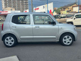 当店中古車は比較的状態の良い車を厳選しております。