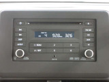 CDとラジオそれにミニジャックで音楽媒体に接続し音楽聴けます