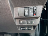 車検・点検整備もお任せ下さい。ホンダ車を知り尽したエキスパートサービスエンジニアがご対応させて頂きます。