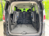 普段のお買い物や通勤、送迎等に十分な荷室スペースを確保しております。セカンドシートを倒すと、大きな荷物の積載も可能です♪