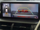 バックガイドモニターを装備しています、車庫入れもラクラクです。パノラミックビューモニターを搭載しています、上からの画像も表示されます。