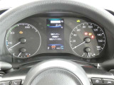 【メーター】メーター周りの画像です。※撮影時の実走距離となります。車両の移動等により走行距離が進んでいる場合があります。