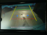 ガイドライン表示機能つきバックモニターです!バックでの駐車時など後方の安全確認ができて安心安全ですね♪