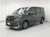 ゆとりある広々とした車内空間は、ドライブを始め買い物やレジャーなど、幅広く活躍します。一人でもみんなとでもお出かけを楽しみましょう!