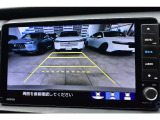 バックカメラが装備されており、後方の安全確認はもちろんのこと狭い場所での駐車や雨の日・夜間など視界の悪いコンディションでのストレスの軽減にもなります!