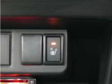運転席には体を直接温めるシートヒーター付きで寒い季節も暖かく過ごせます。