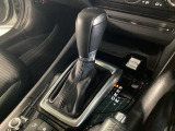 全てのトランスミッションのメリットを兼ね備えた理想的なAT、それがSKYACTIV-DRIVE(スカイアクティブドライブ)です。「滑らかな変速」「ダイレクト感あふれるシフトフィール」そして「低燃費」です!