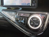 オートエアコンで車内はいつでも快適です♪