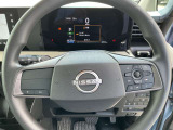 運転中も便利なステアリングスイッチ♪
