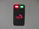 SOSコール 急病時や危険を感じた時SOSコールスイッチを押すと、専門のオペレーターに繋がって、警察や救急車への連携サポートしてくれます。(別途登録費用がかかります)
