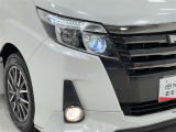 消費電力が少なく長寿命のLEDヘッドライトとハロゲンフォグランプ!