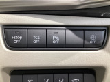 TCS(トラクションコントロールシステム)&DSC(横滑り防止機構)やBSM(隣車線上の側・後方からの車両接近を通知)、LDWS(車線逸脱警報システム)で安全運転をサポート!