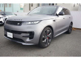 ジャガー・ランドローバー認定中古車は、165項目にもおよぶ点検整備を実施しております。専任のメカニックの入念な点検作業により徹底した品質の提供をお約束いたします。