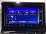純正メモリーナビとバックカメラ付☆bluetoothオーディオでドライブも好きな音楽を聴いて楽しめます。TV視聴も可能です☆