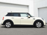 お車の詳細等はお気軽にMINI正規ディーラー アルコン までお問い合わせくださいませ。スタッフ一同、お待ちしております!