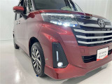 フォグランプ装着車です。暗い夜道の車両前方を明るく照らします