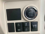 全車に1.「保証」2.「定期点検整備」3.「ダイハツ認定中古車カルテ」が付いています。