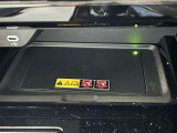 前モデルではメーカーオプションだった置くだけ充電が標準装備されています。